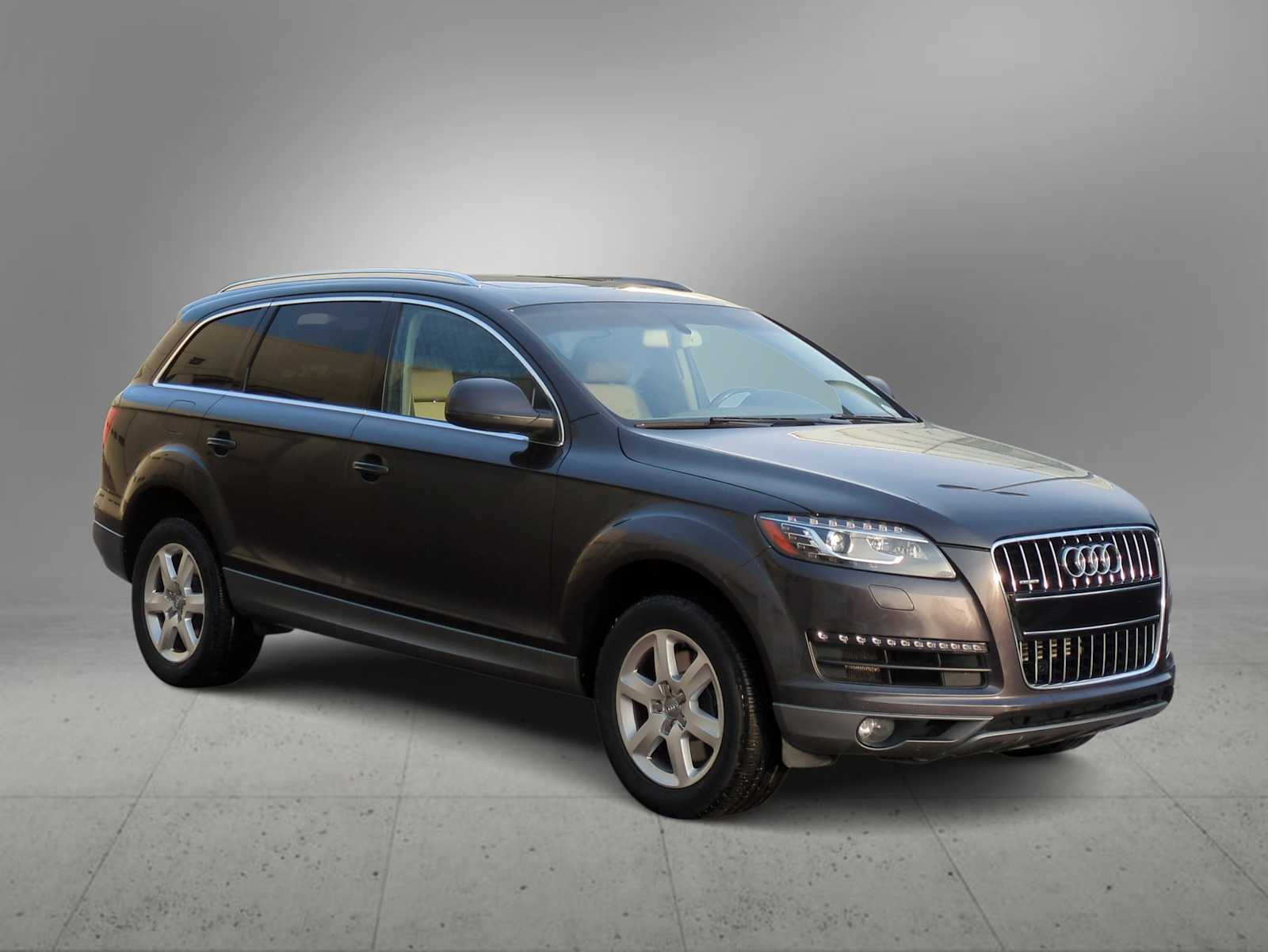 Thumbnail: 2011 Audi Q7 - 2