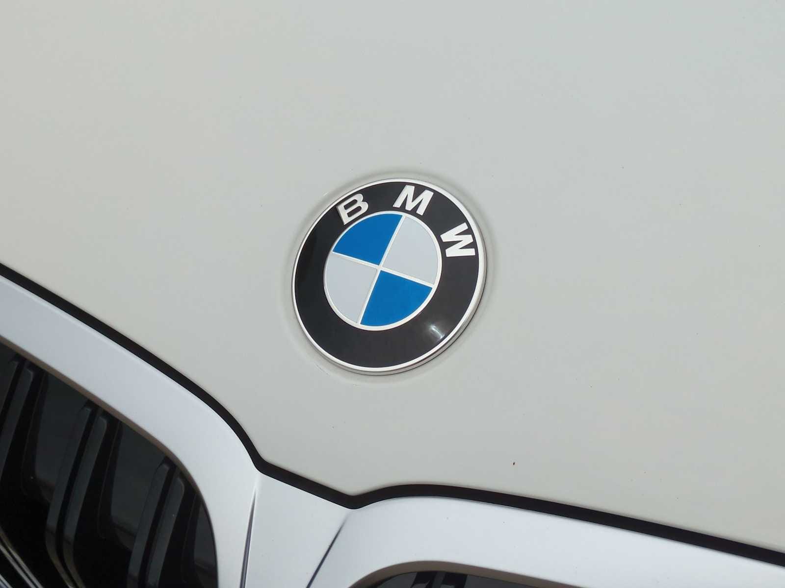 Thumbnail: 2025 BMW 3 Series - 12