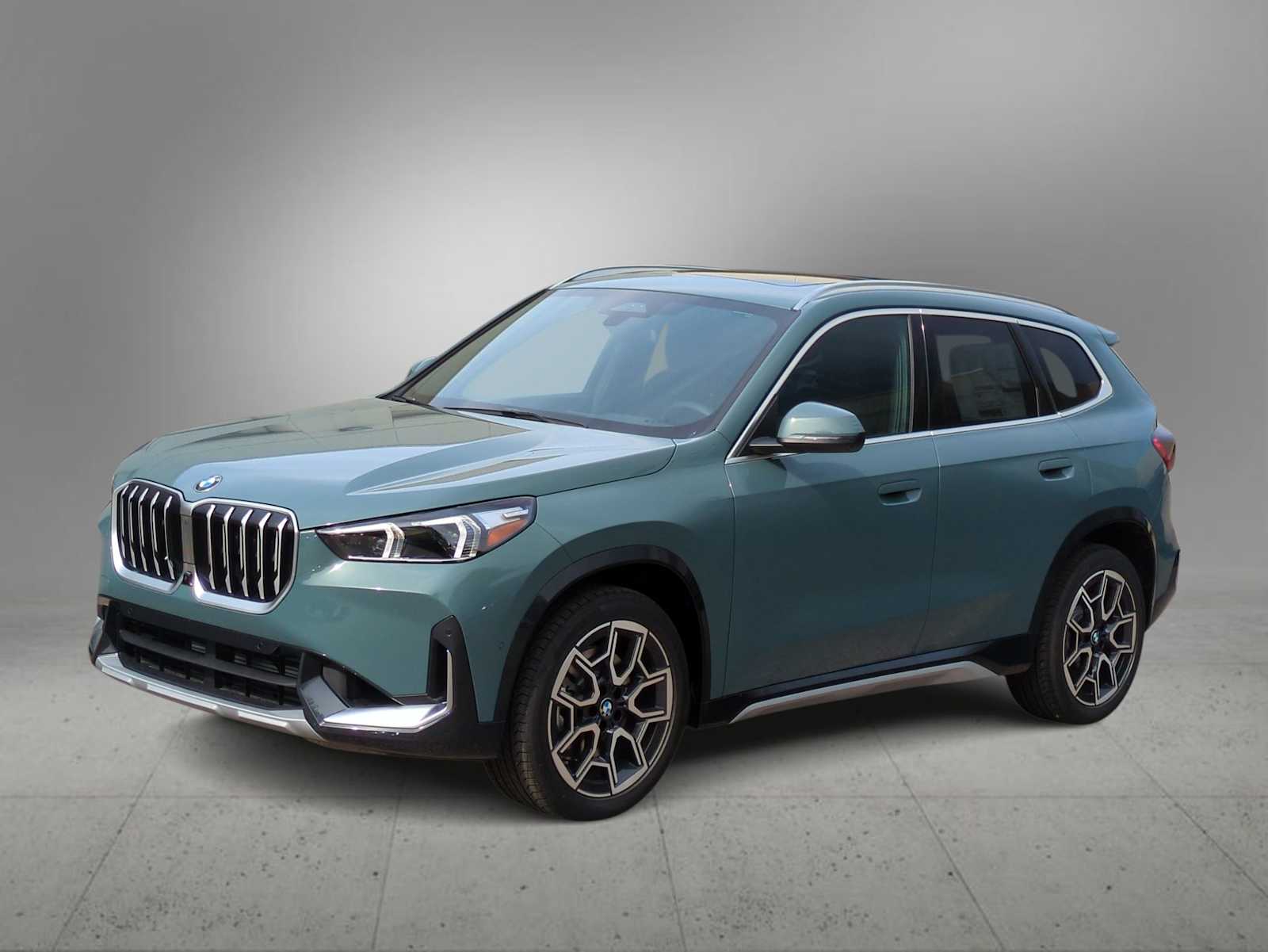 Thumbnail: 2026 BMW X1 - 4