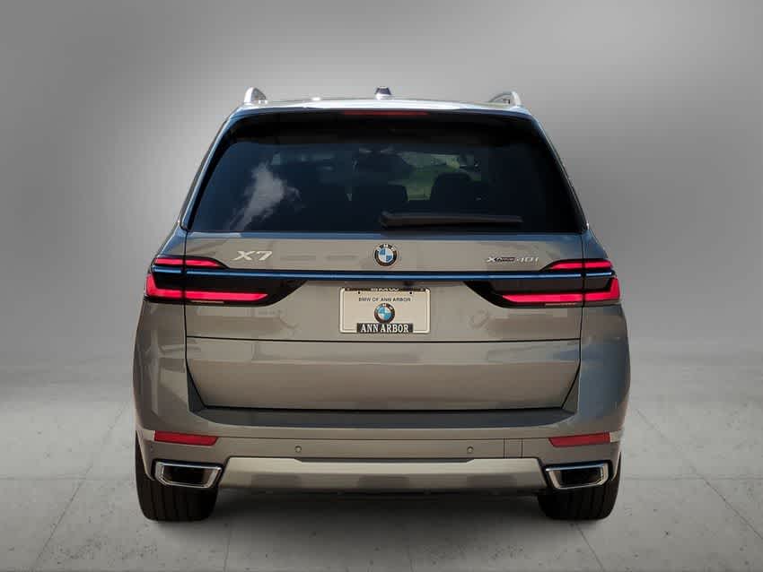 Thumbnail: 2026 BMW X7 - 7