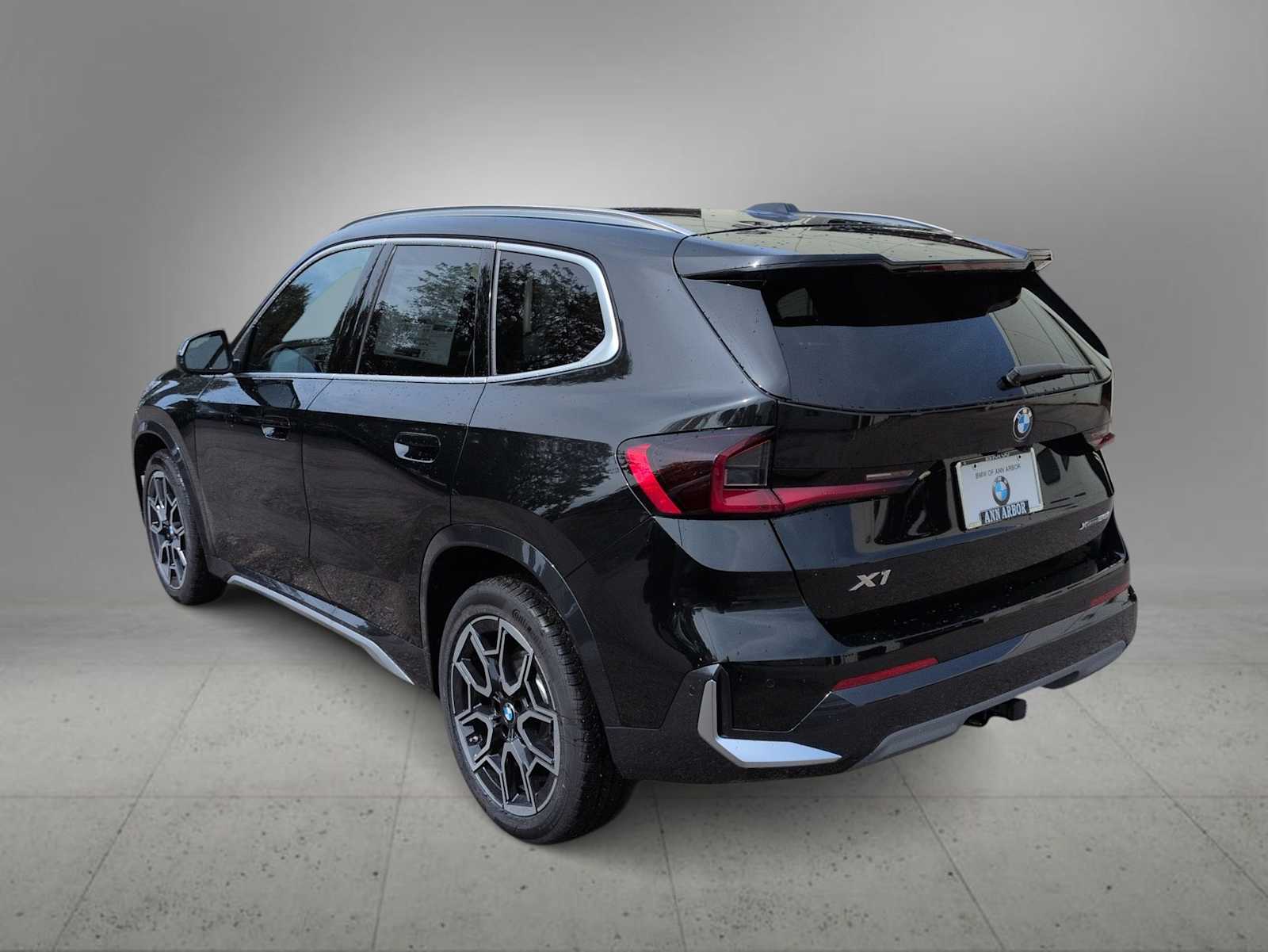 Thumbnail: 2026 BMW X1 - 6