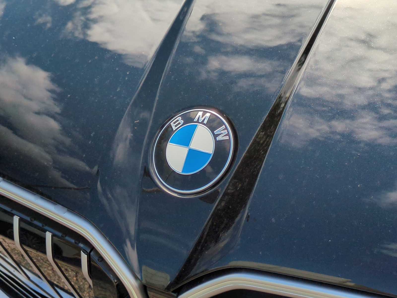Thumbnail: 2026 BMW X3 - 12