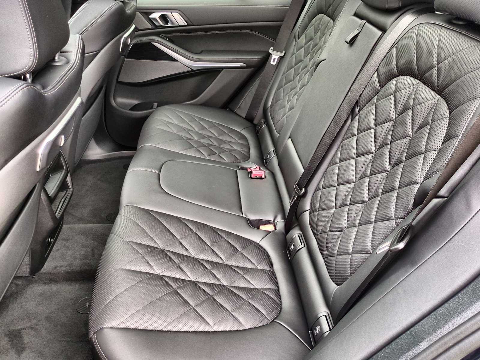 Thumbnail: 2026 BMW X5 - 19