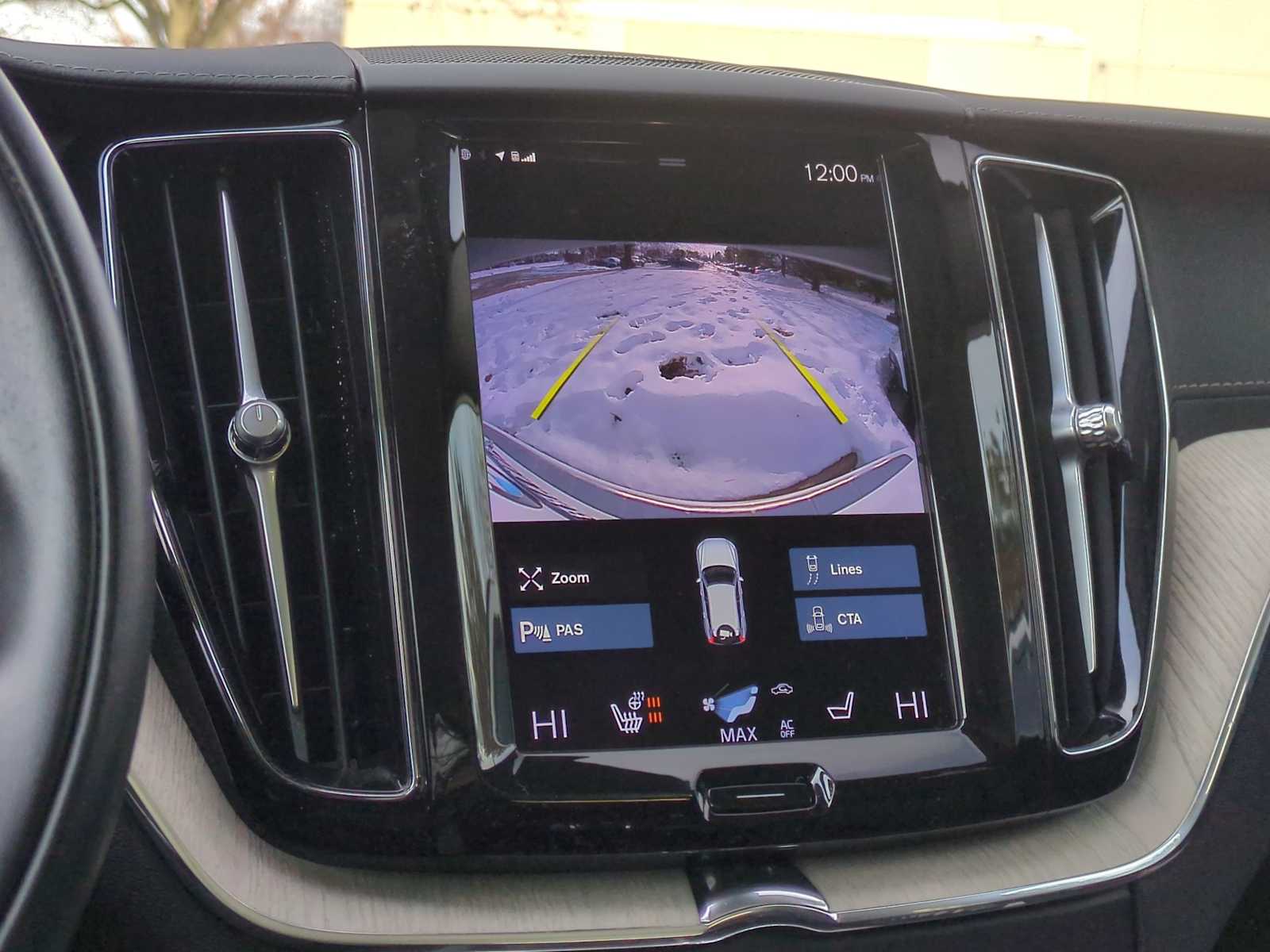 Thumbnail: 2021 Volvo XC60 - 31