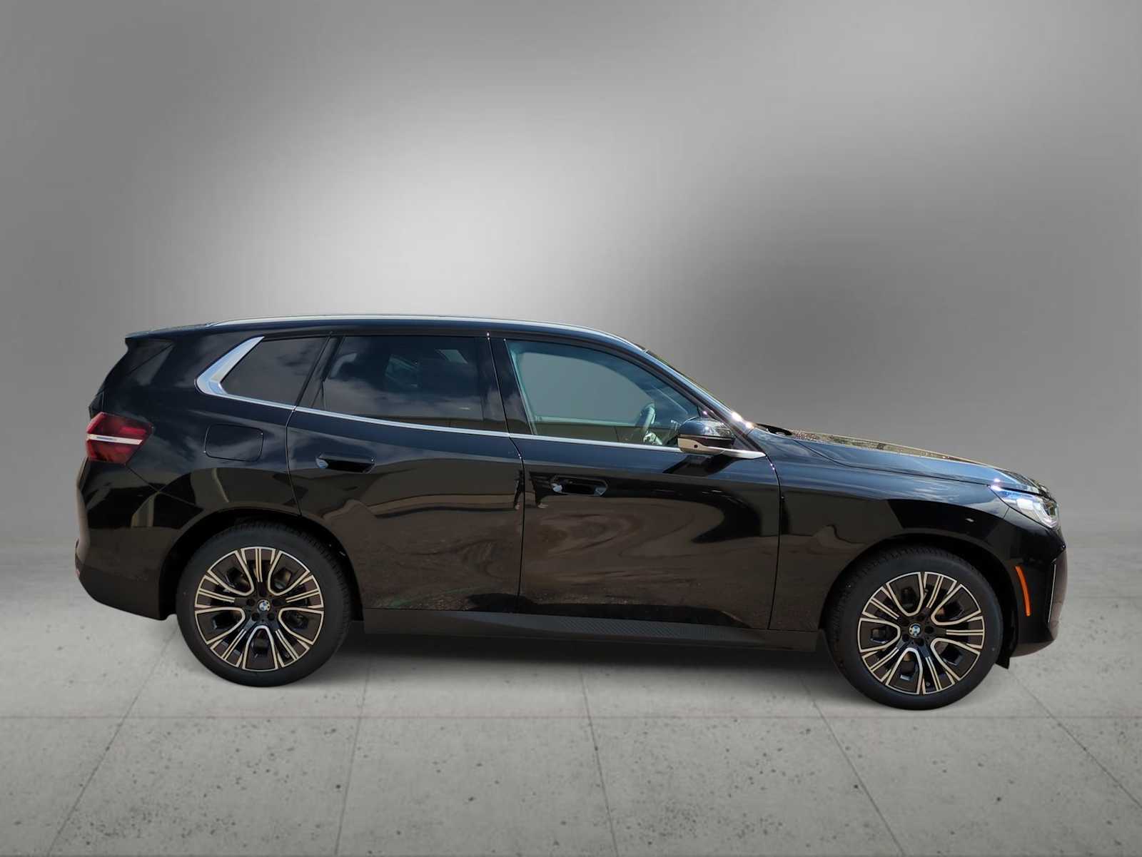 Thumbnail: 2026 BMW X3 - 9