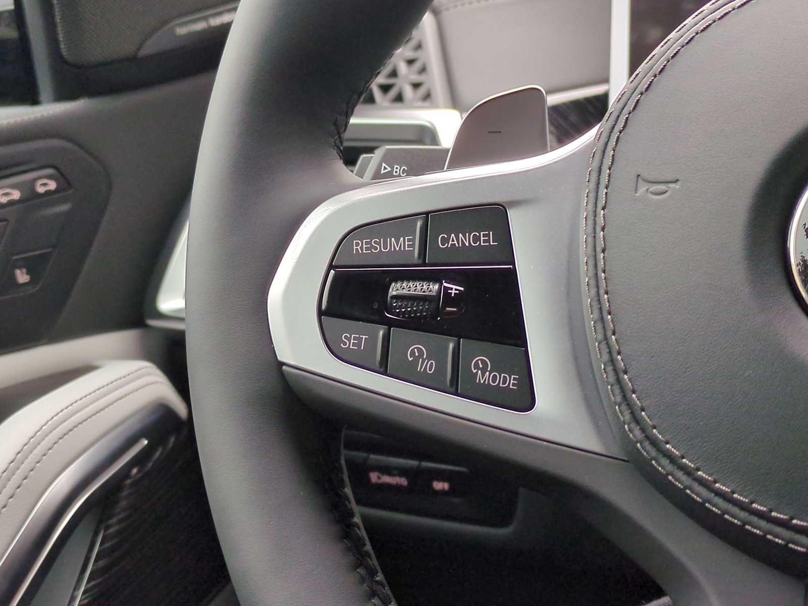 Thumbnail: 2026 BMW X6 - 25