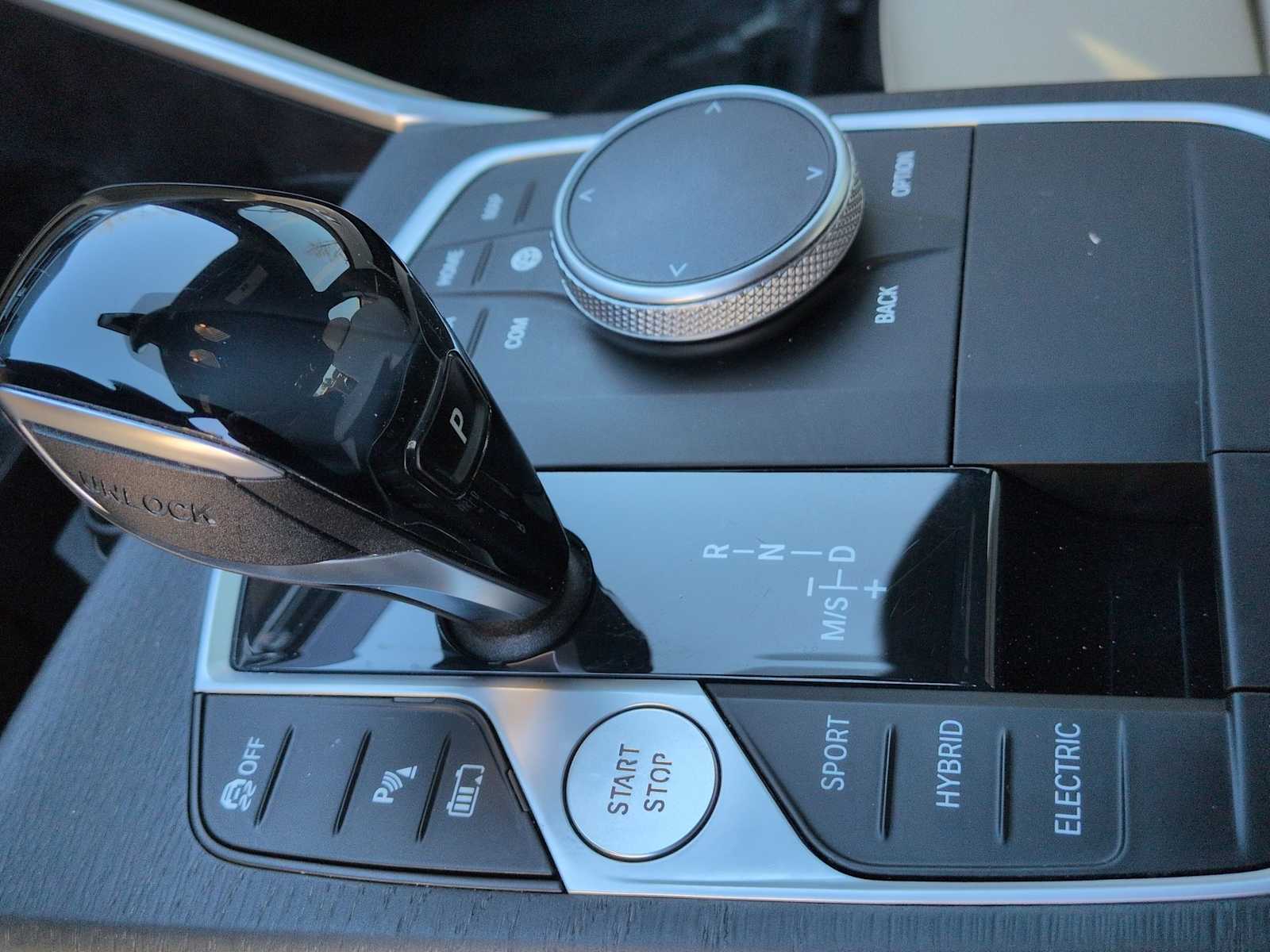 Thumbnail: 2021 BMW 3 Series - 34