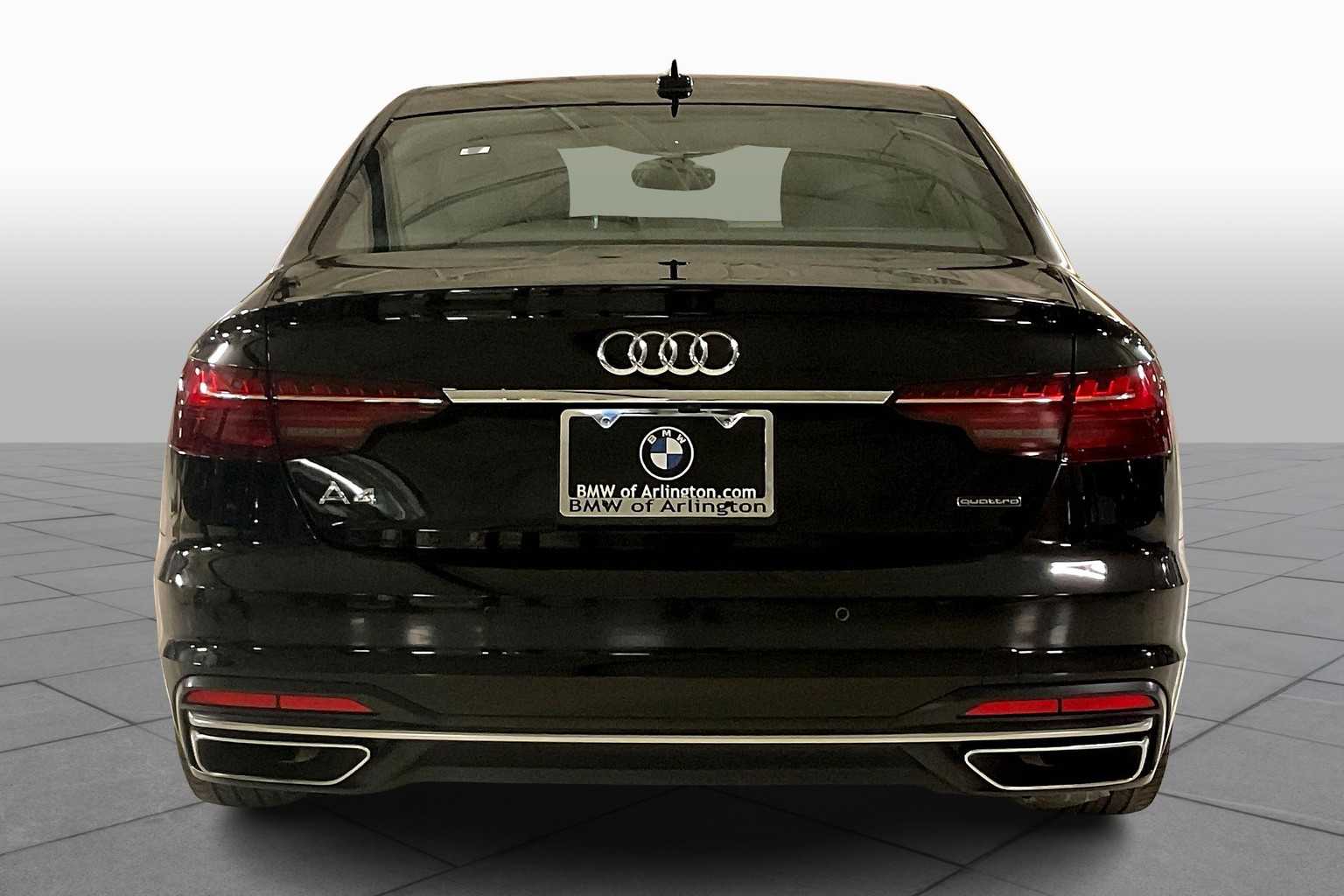 2023 Audi A4 S line Quattro Premium Plus photo 3