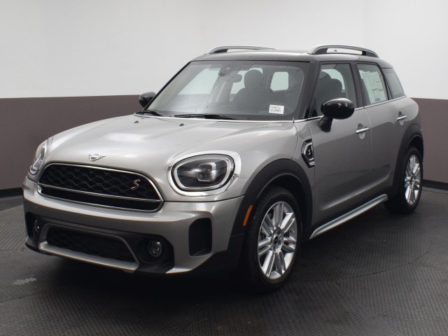 2023 MINI Countryman S's photo