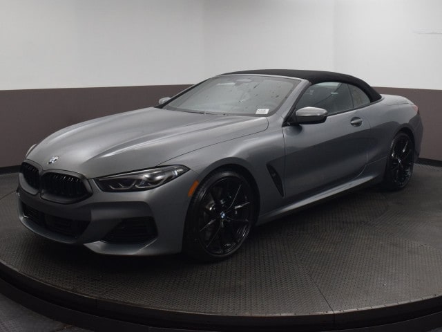 2023 BMW 8 Series 840i's photo