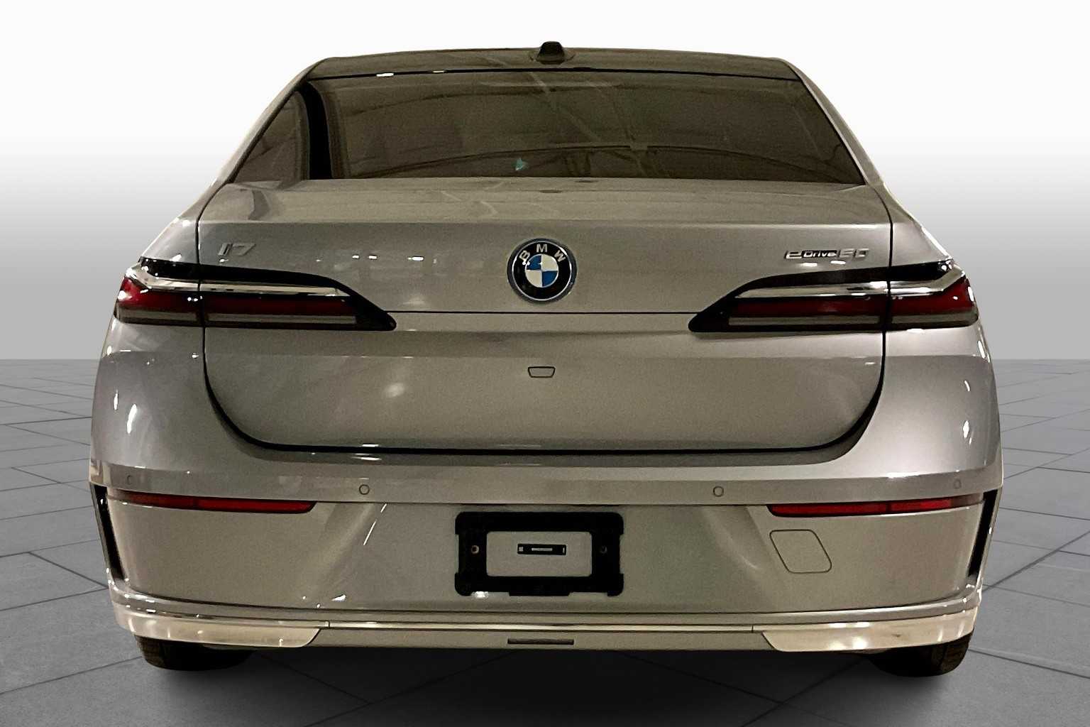 2024 Bmw i7 eDrive50 photo 3