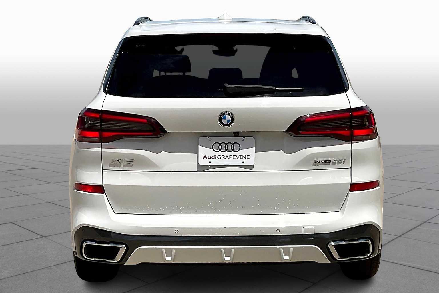 2022 Bmw X5 xDrive40i photo 3