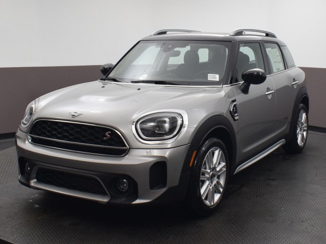 2023 MINI Countryman S's photo