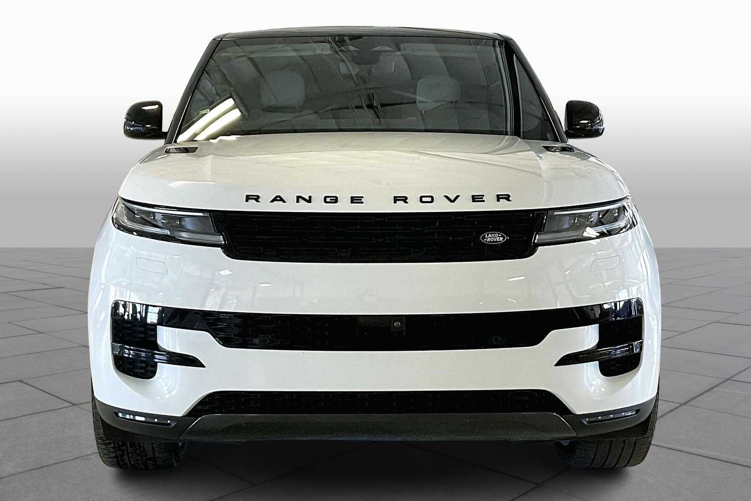 2024 Land Rover Range Rover Sport SE photo 2