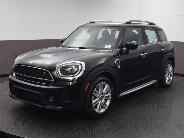 2023 MINI Countryman S's photo