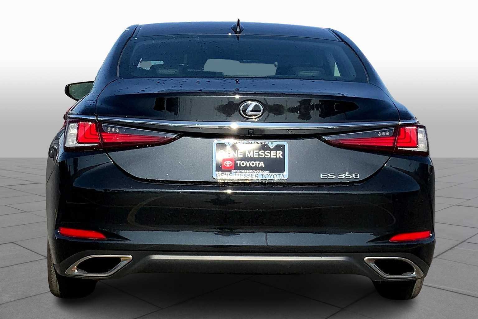 2023 Lexus ES 350 photo 3
