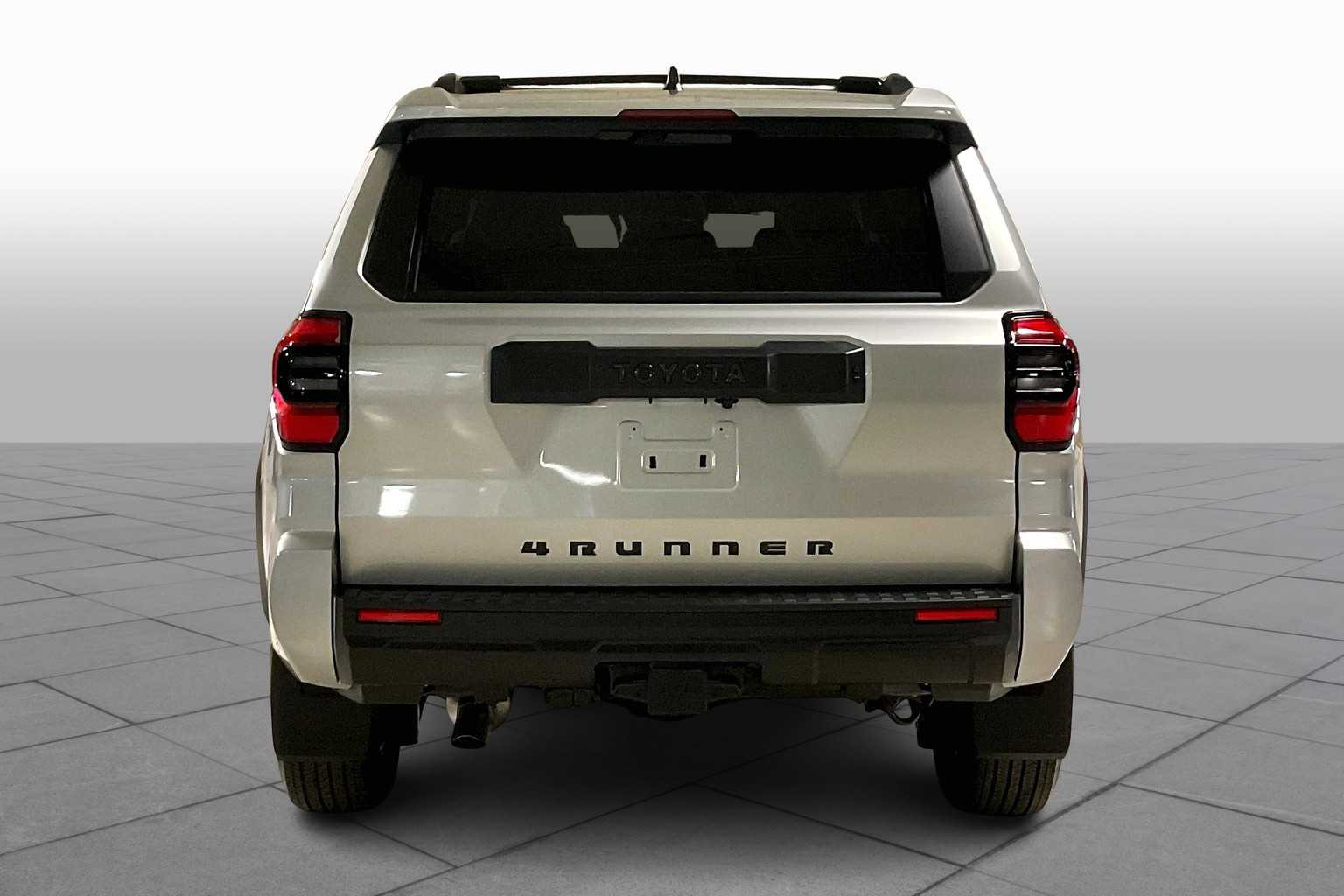 2025 Toyota 4Runner SR5 photo 3
