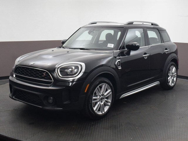 2023 MINI Countryman S's photo