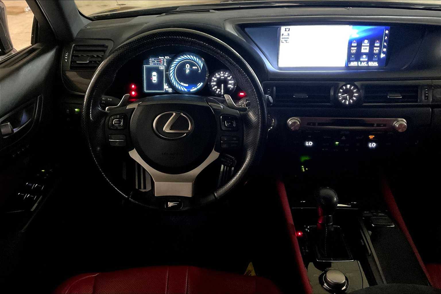 2019 Lexus GS F photo 4