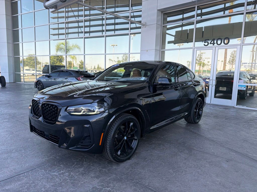 2024 BMW X4 xDrive30i AWD