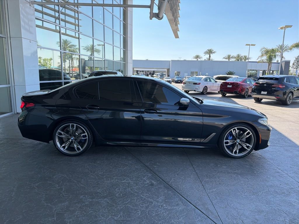 2023 BMW M550i M550i xDrive photo 3