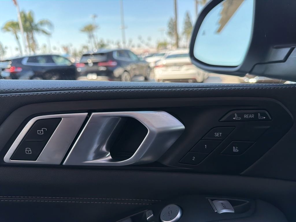 2024 BMW X7 xDrive40i photo 6