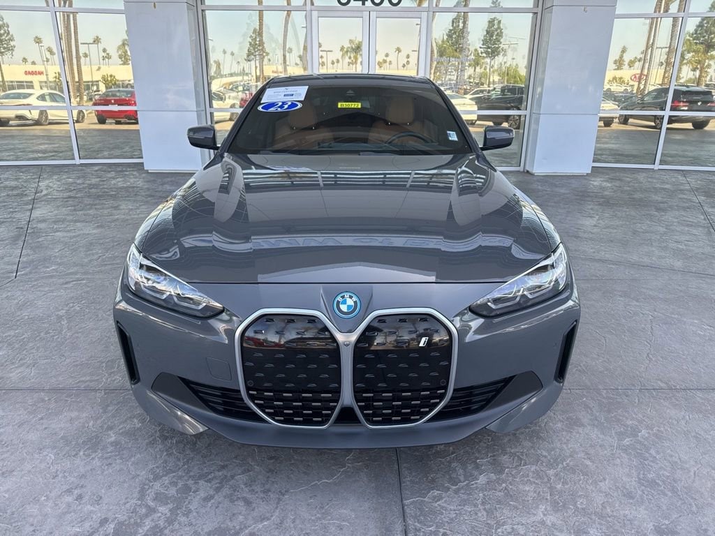 2023 BMW i4 eDrive35 photo 2