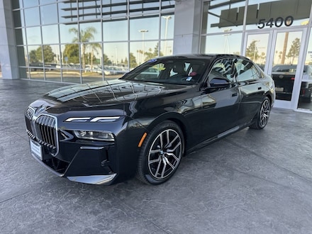 2025 BMW 740i 740i xDrive Sedan