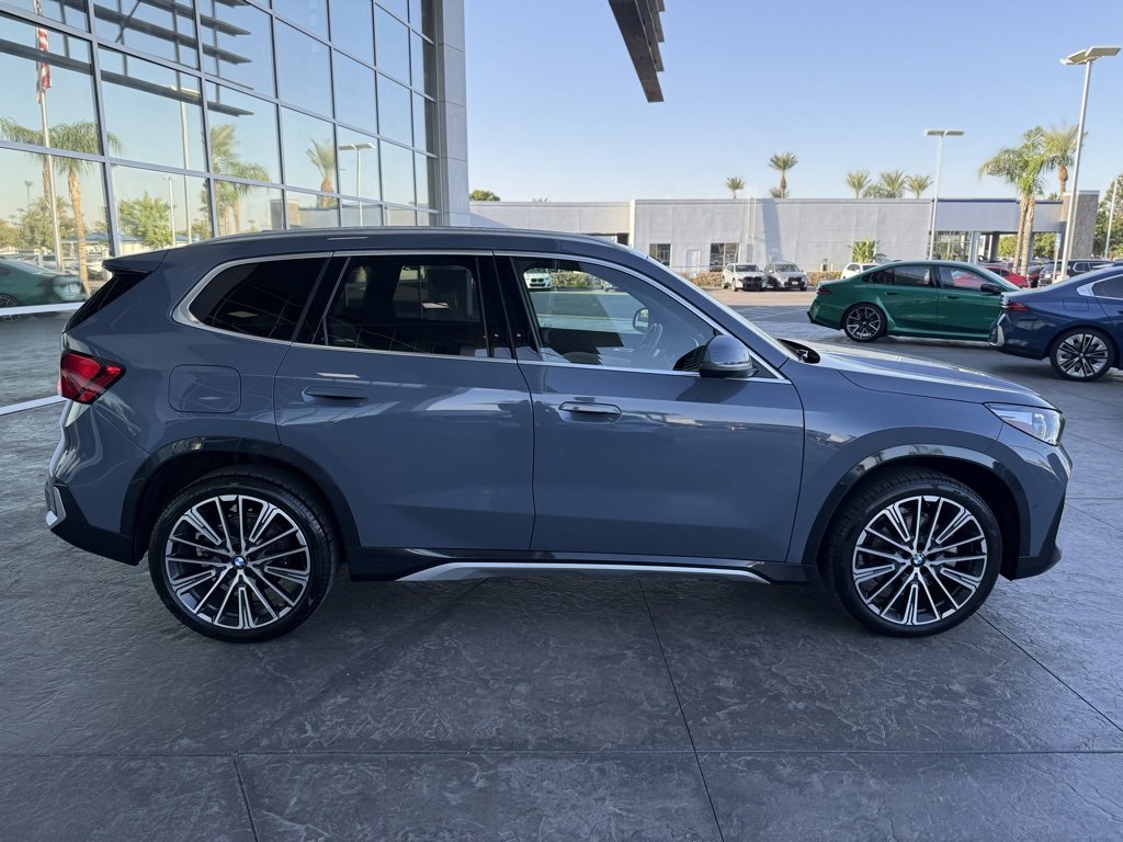2025 Bmw X1 XDrive28i photo 3