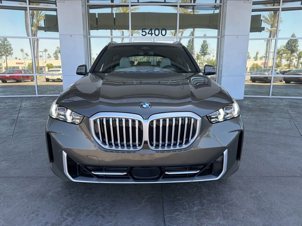 New 2026 BMW X5 sDrive40i SUV