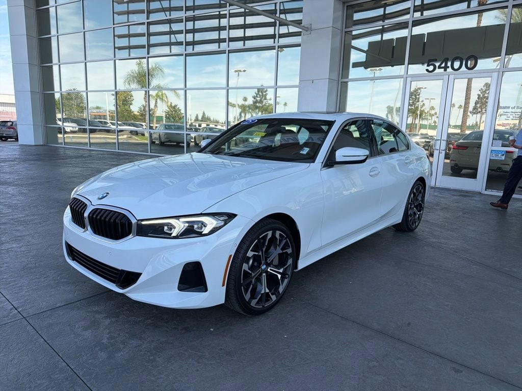 2025 BMW 330i Sedan 