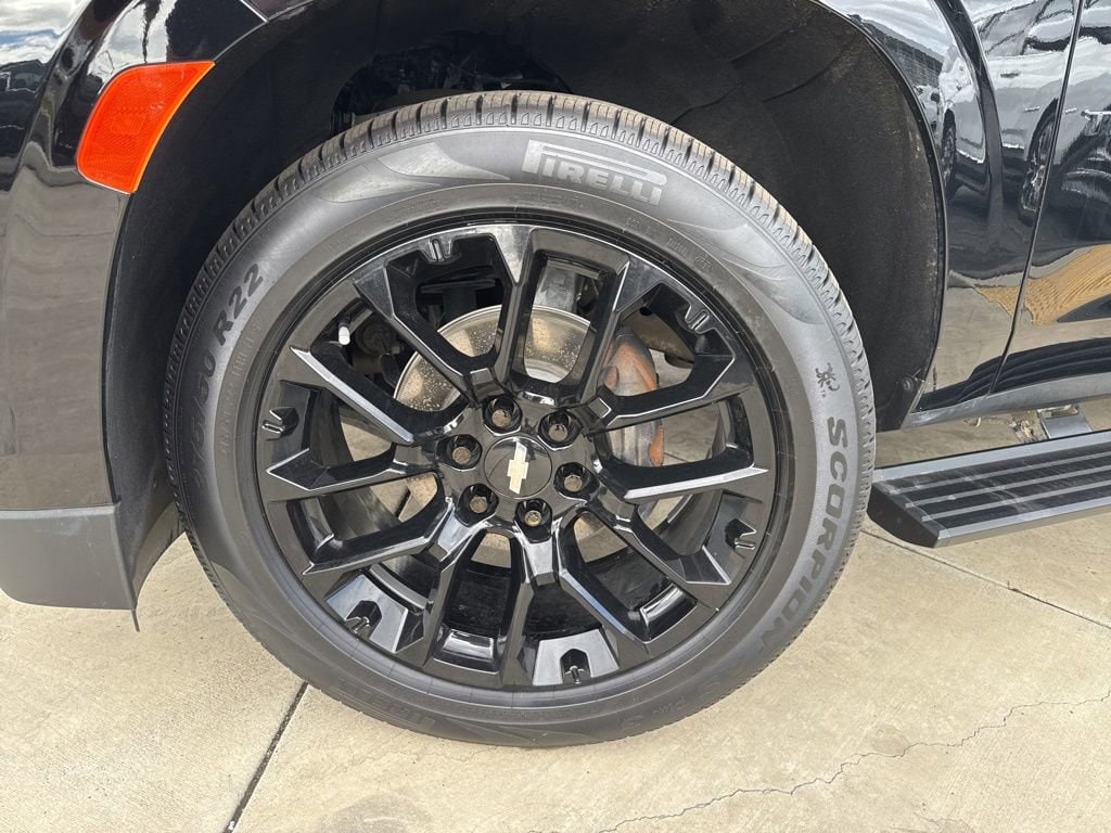 2022 Chevrolet Tahoe Premier photo 4