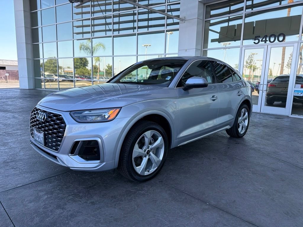 2023 Audi Q5 Sportback 45 Premium Plus's photo
