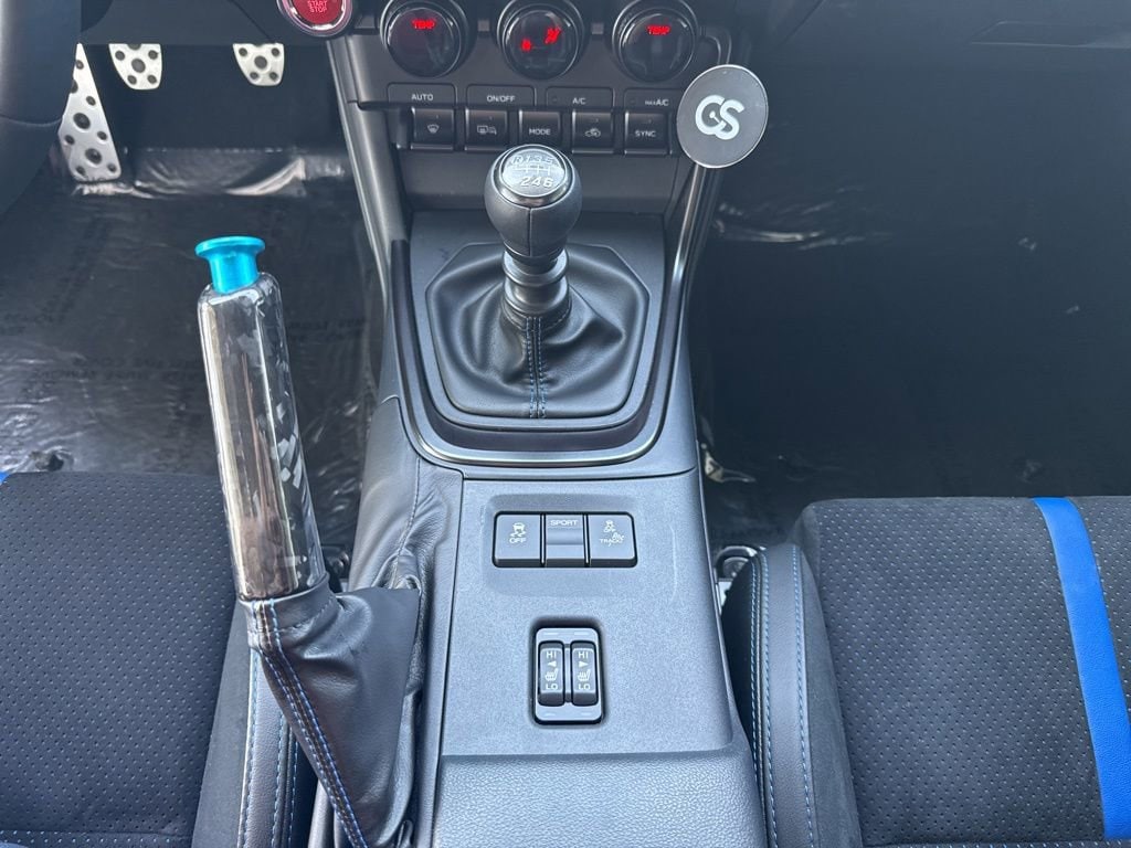 2025 Subaru BRZ tS - Photo 13