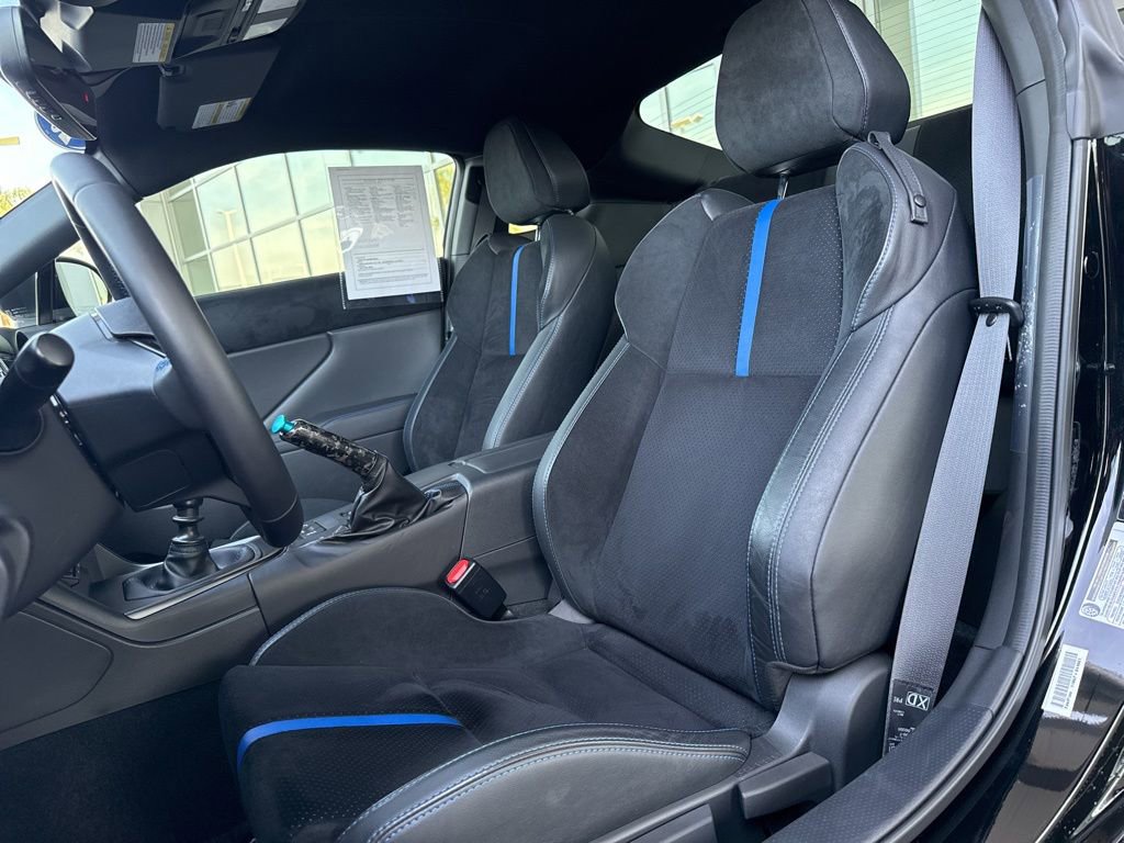 2025 Subaru BRZ tS - Photo 9