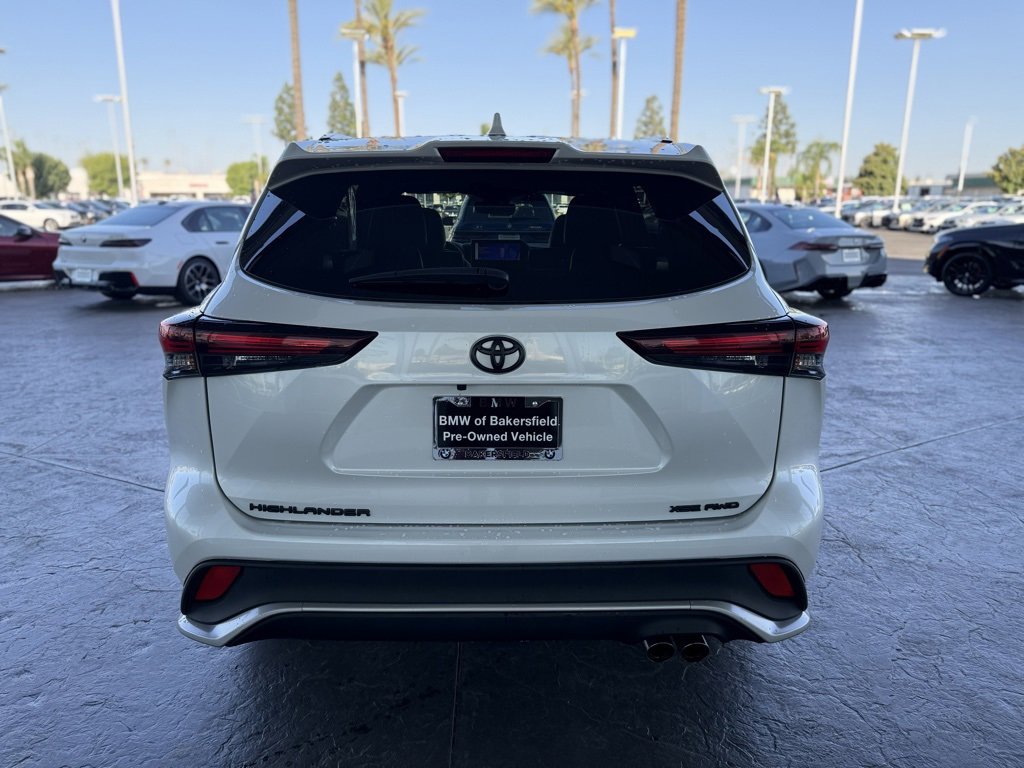 2024 Toyota Highlander XSE photo 4