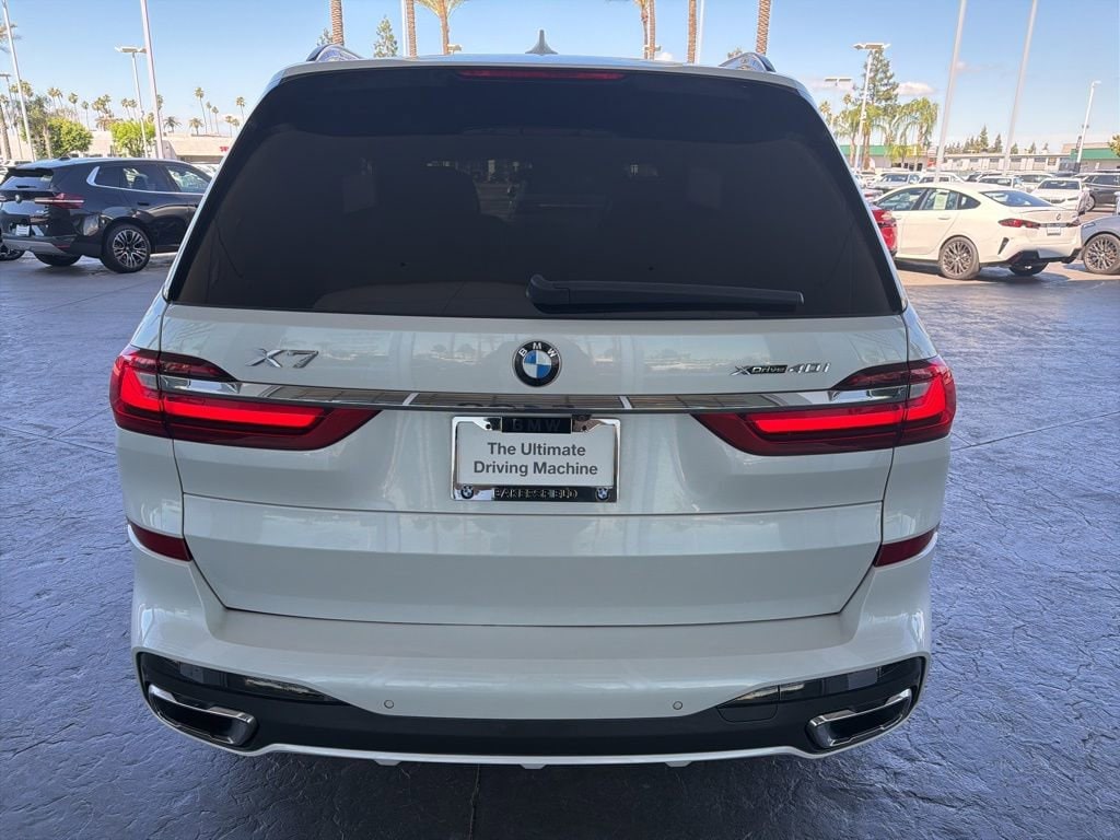 2021 BMW X7 xDrive40i photo 4