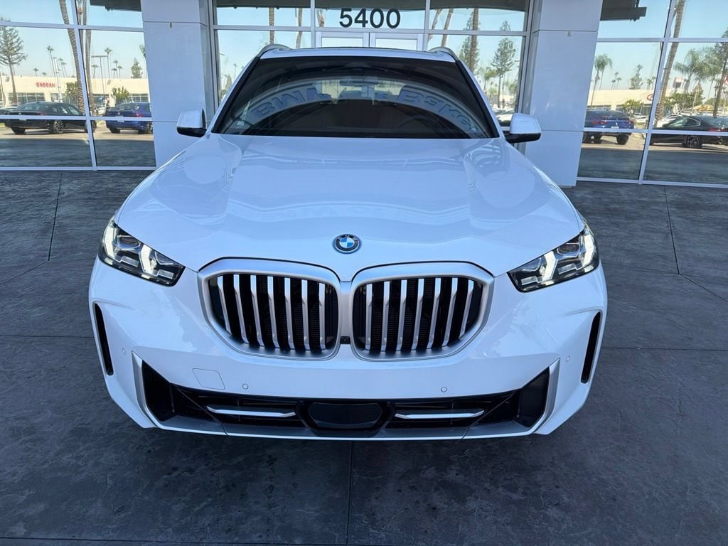 New 2026 BMW X5 xDrive50e SUV