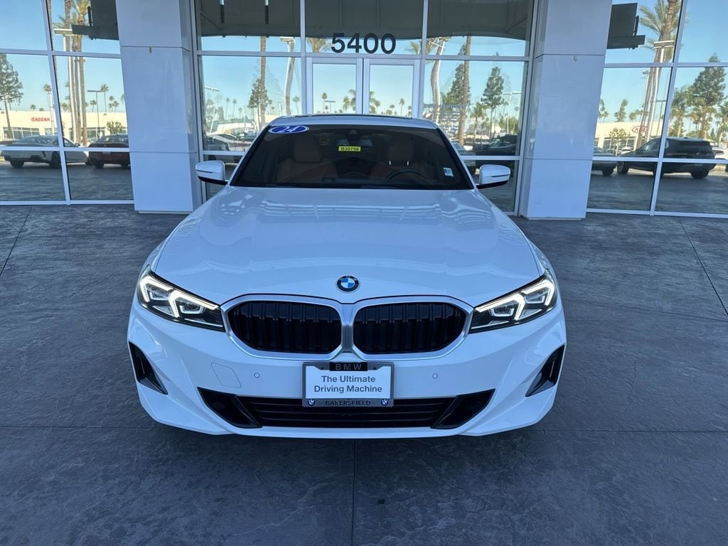 2024 BMW 330i 330i photo 2