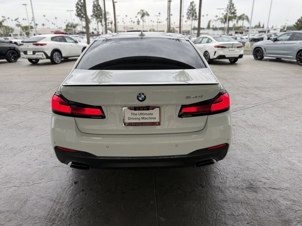 2023 Bmw 540i Sedan photo 4