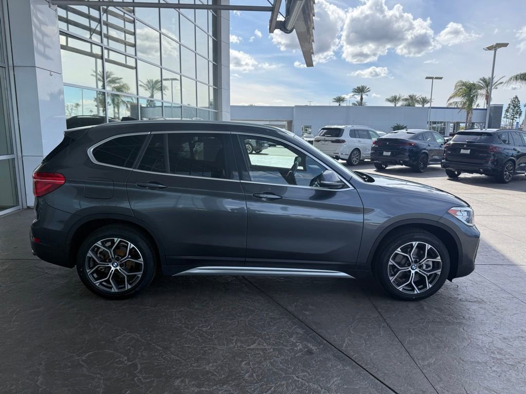 2021 BMW X1 sDrive28i photo 3