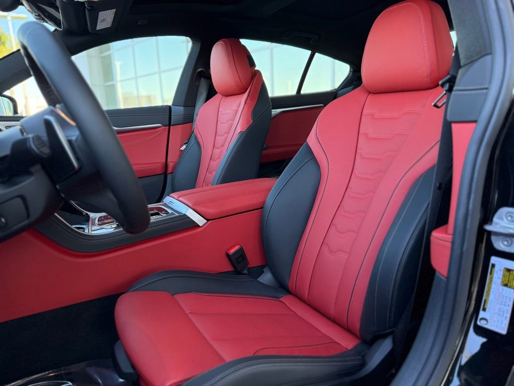 2026 BMW 8 Series 840i - Photo 9