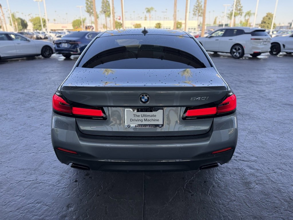 2022 Bmw 540i Sedan photo 4