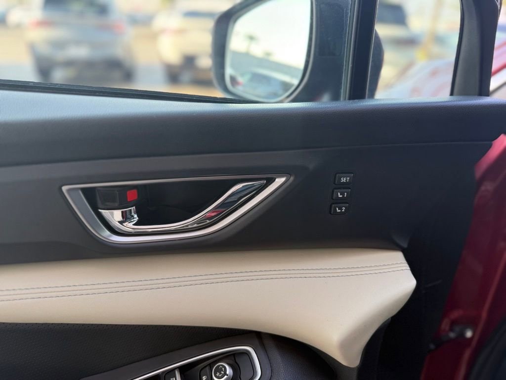 2020 Subaru Ascent Limited photo 6