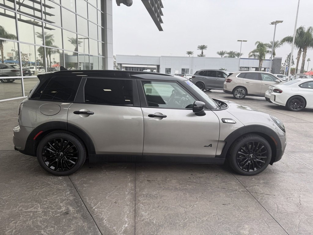 2020 Mini Clubman Base photo 3