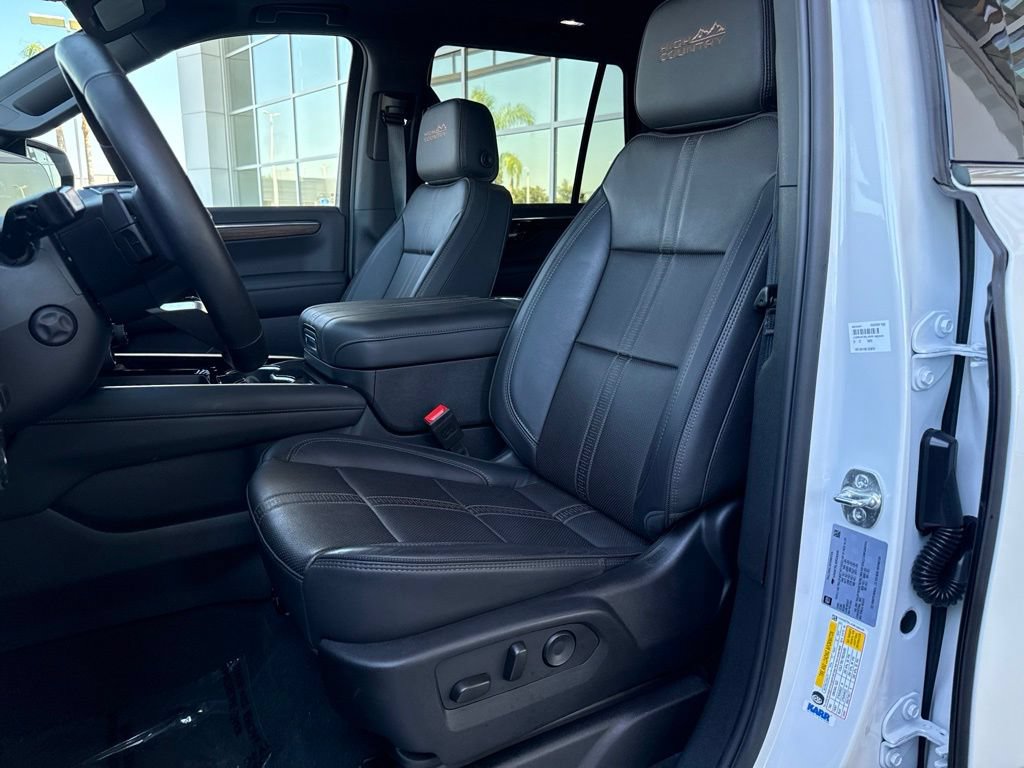 2025 Chevrolet Tahoe High Country - Photo 11