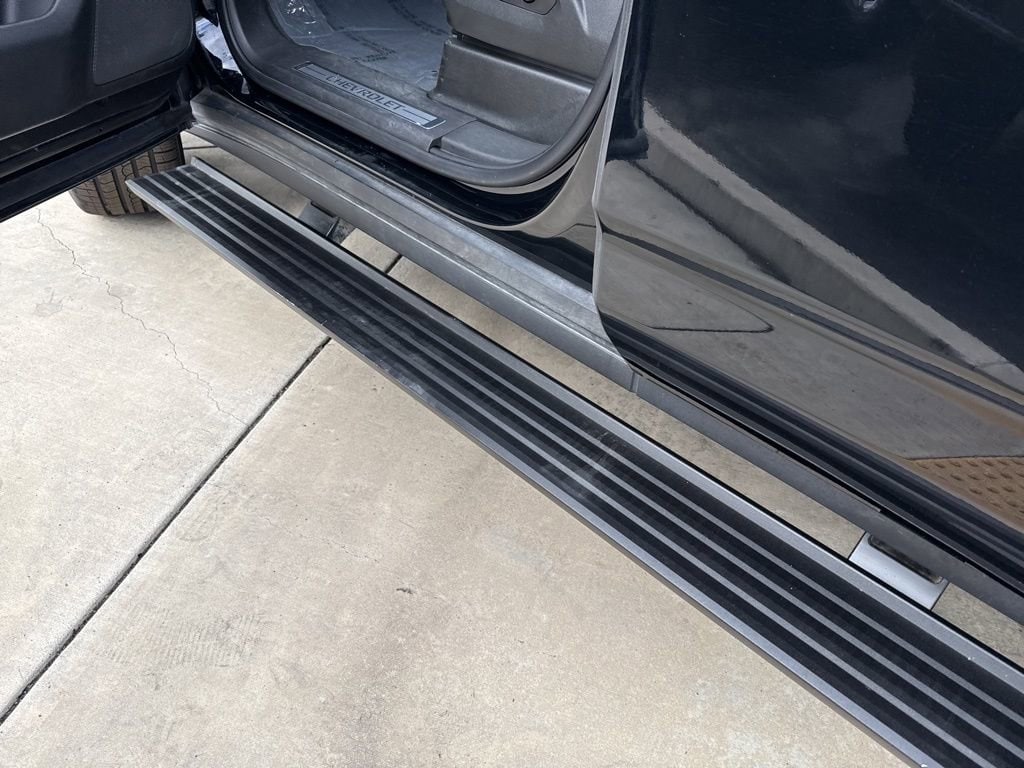 2022 Chevrolet Tahoe Premier photo 5