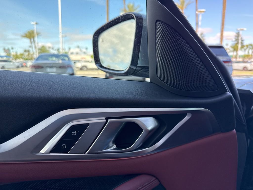 2025 BMW i4 eDrive40 photo 6