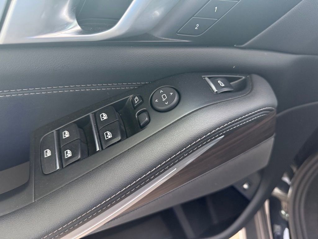 2024 BMW X5 PHEV xDrive50e photo 3