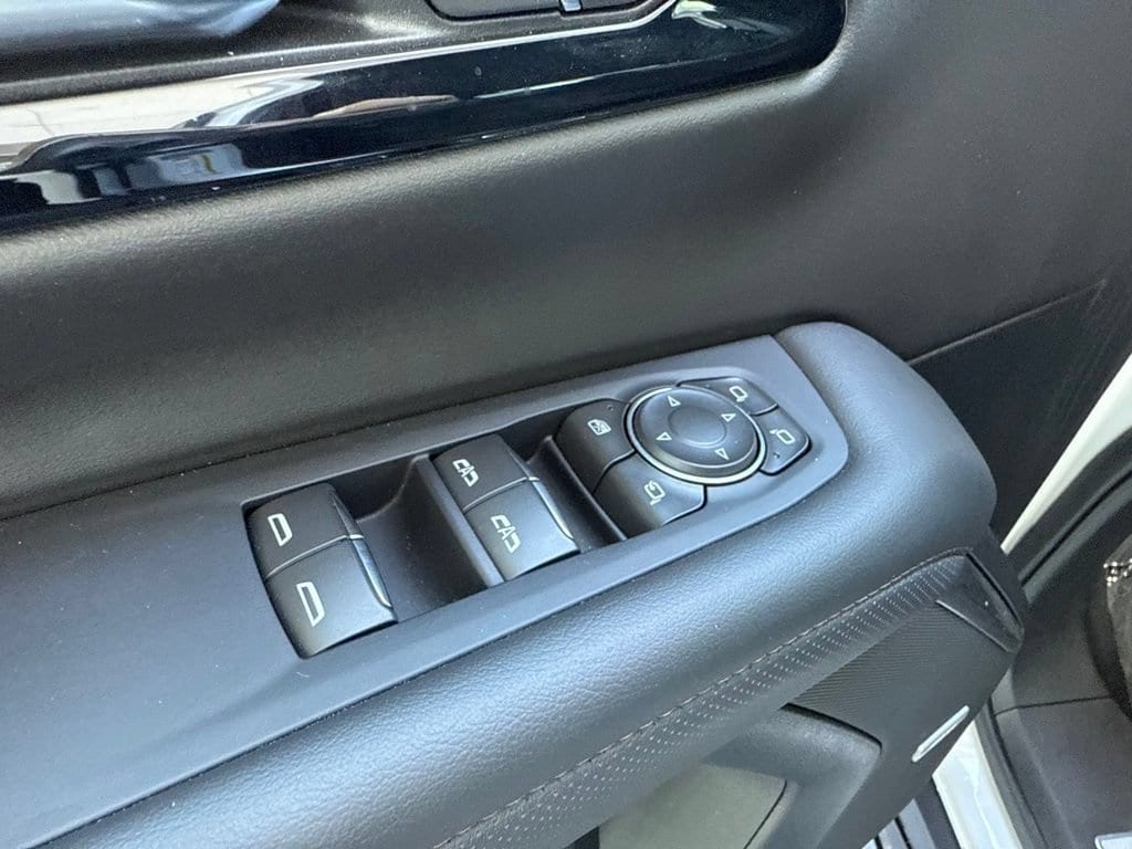 2025 Chevrolet Tahoe High Country - Photo 7